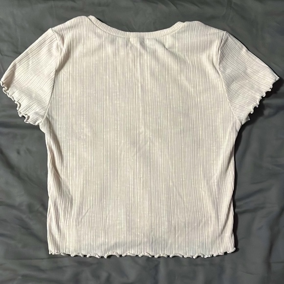 Garage Sandy Ruffle Tee - Picture 3 of 3